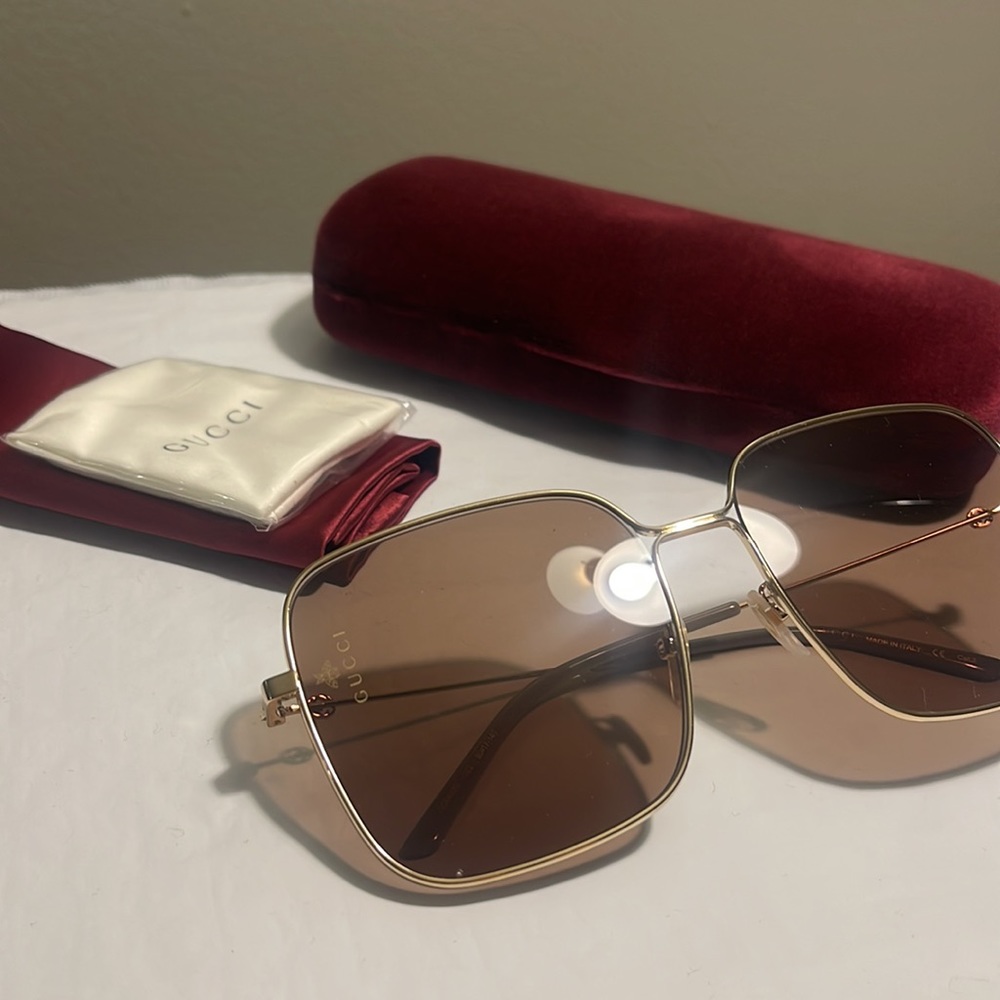 Sale! Gucci Warm Caramel Tint Ladies Blue Embossed Sunglasses